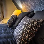 Les Hirondelles Bed and breakfast