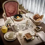 Les Hirondelles Bed and breakfast De Haan