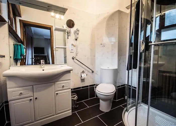 Les Hirondelles 3* Le Coq