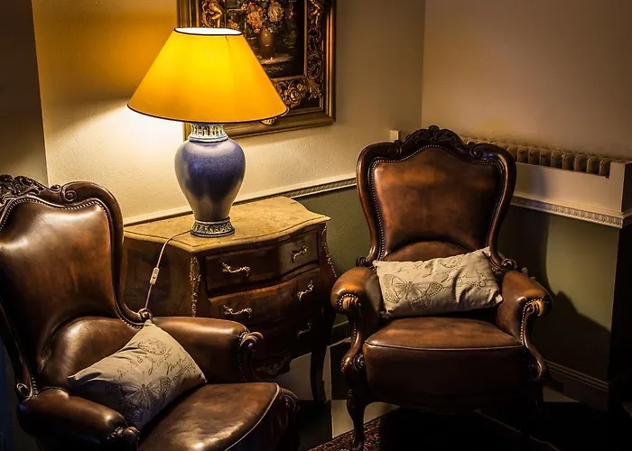 Les Hirondelles Couette-café